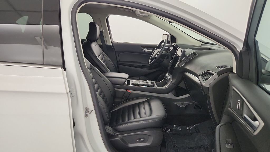 Used 2022 Ford Edge SEL image 28