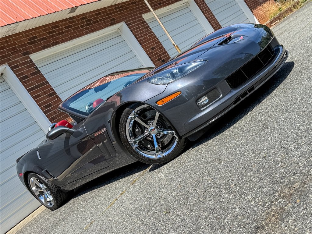 Used 2012 Chevrolet Corvette Grand Sport w/ 3LT Preferred Equipment Group RWD image 29