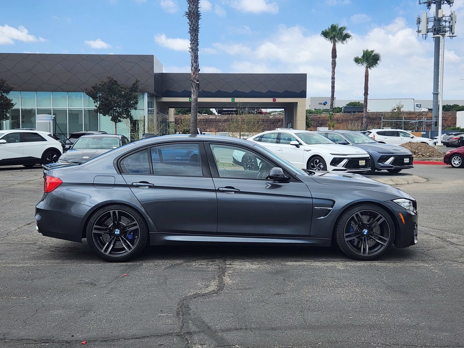 Used 2015 BMW M3 RWD image 8