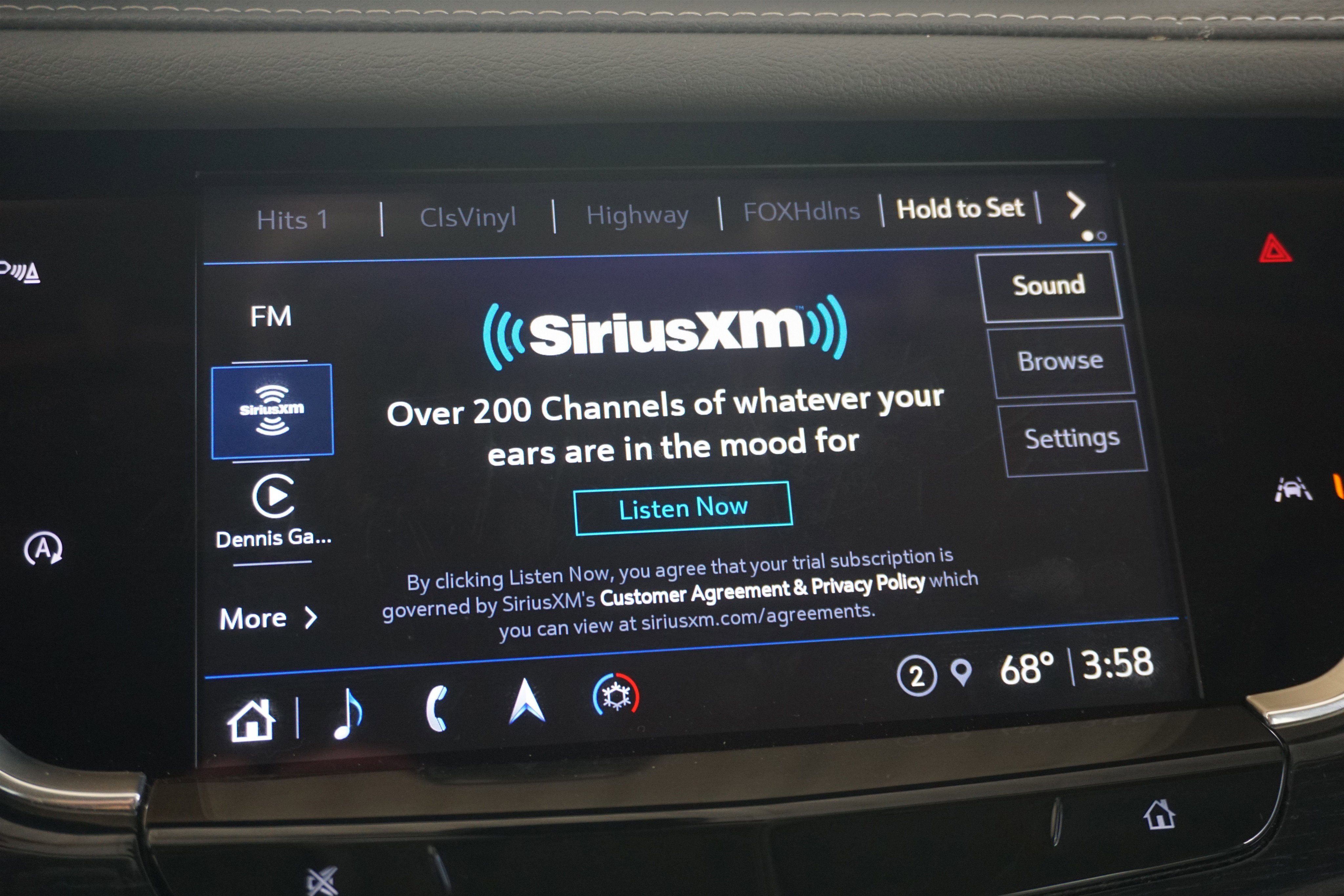 Used 2025 Cadillac XT6 Premium Luxury image 32