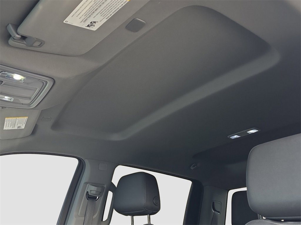 Used 2024 Chevrolet Silverado 1500 LTZ image 8