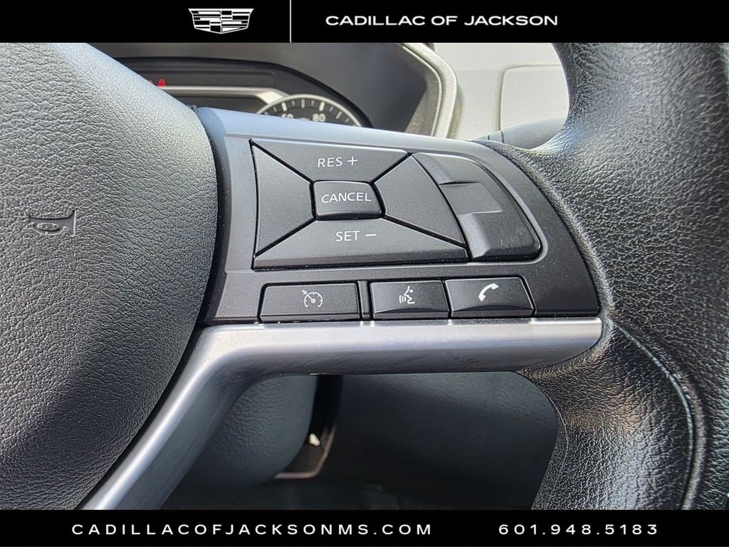 Used 2025 Nissan Altima 2.5 SV FWD image 25