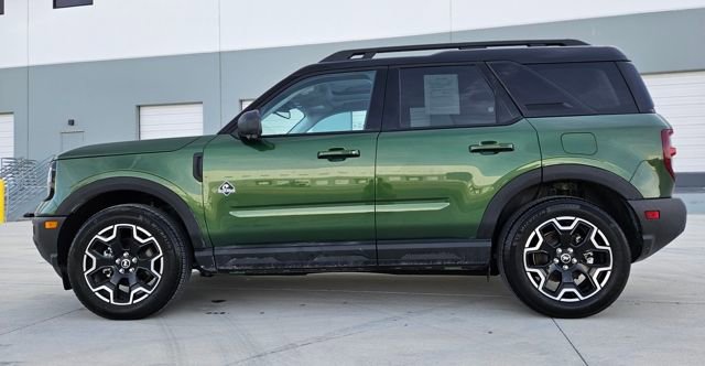 Used 2025 Ford Bronco Sport Outer Banks w/ Outer Banks Tech Package+ image 2