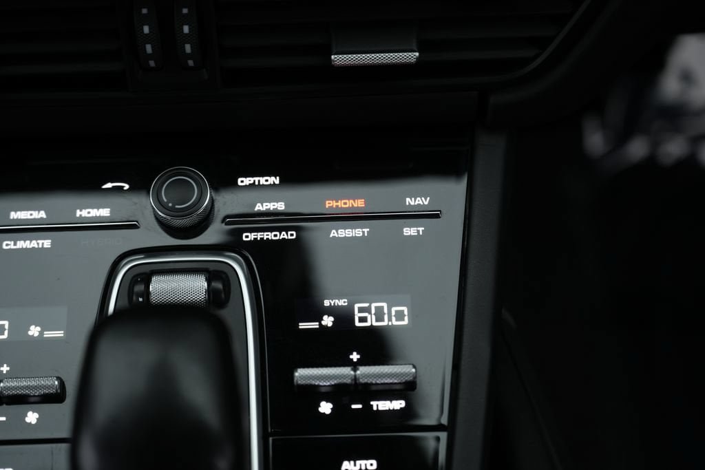 Used 2019 Porsche Cayenne Turbo AWD/4WD image 54