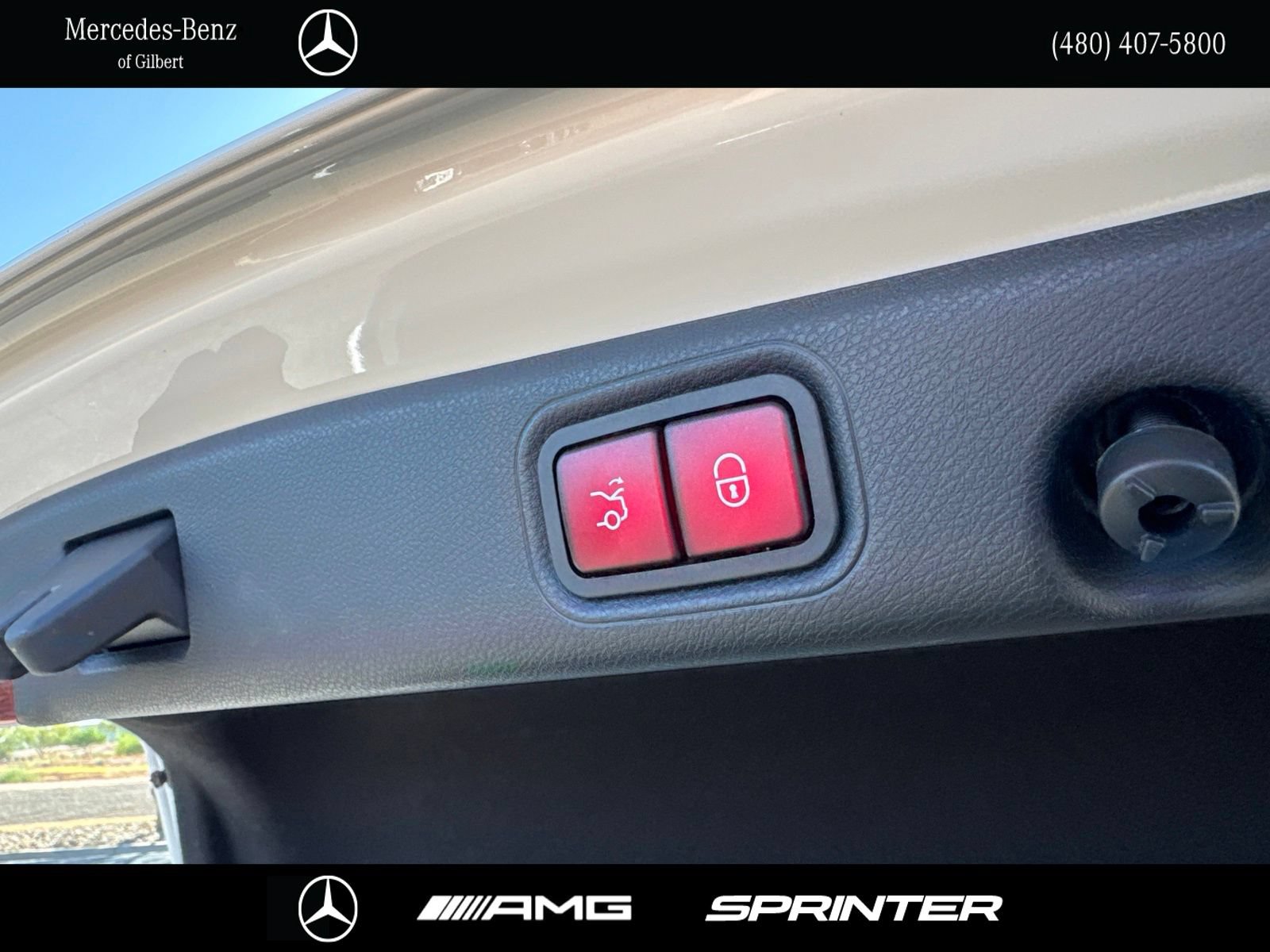 Used 2022 Mercedes-Benz E 350 Sedan image 8