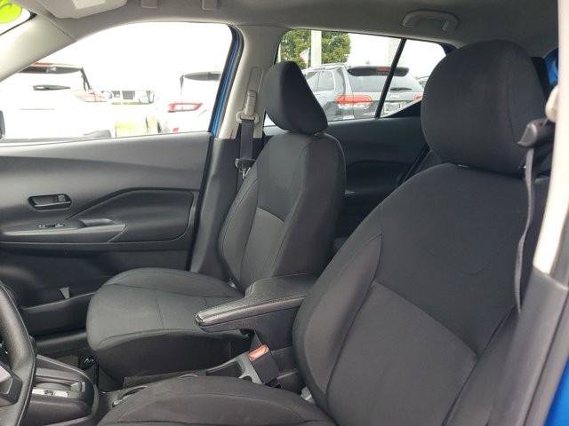 Used 2023 Nissan Kicks S image 17