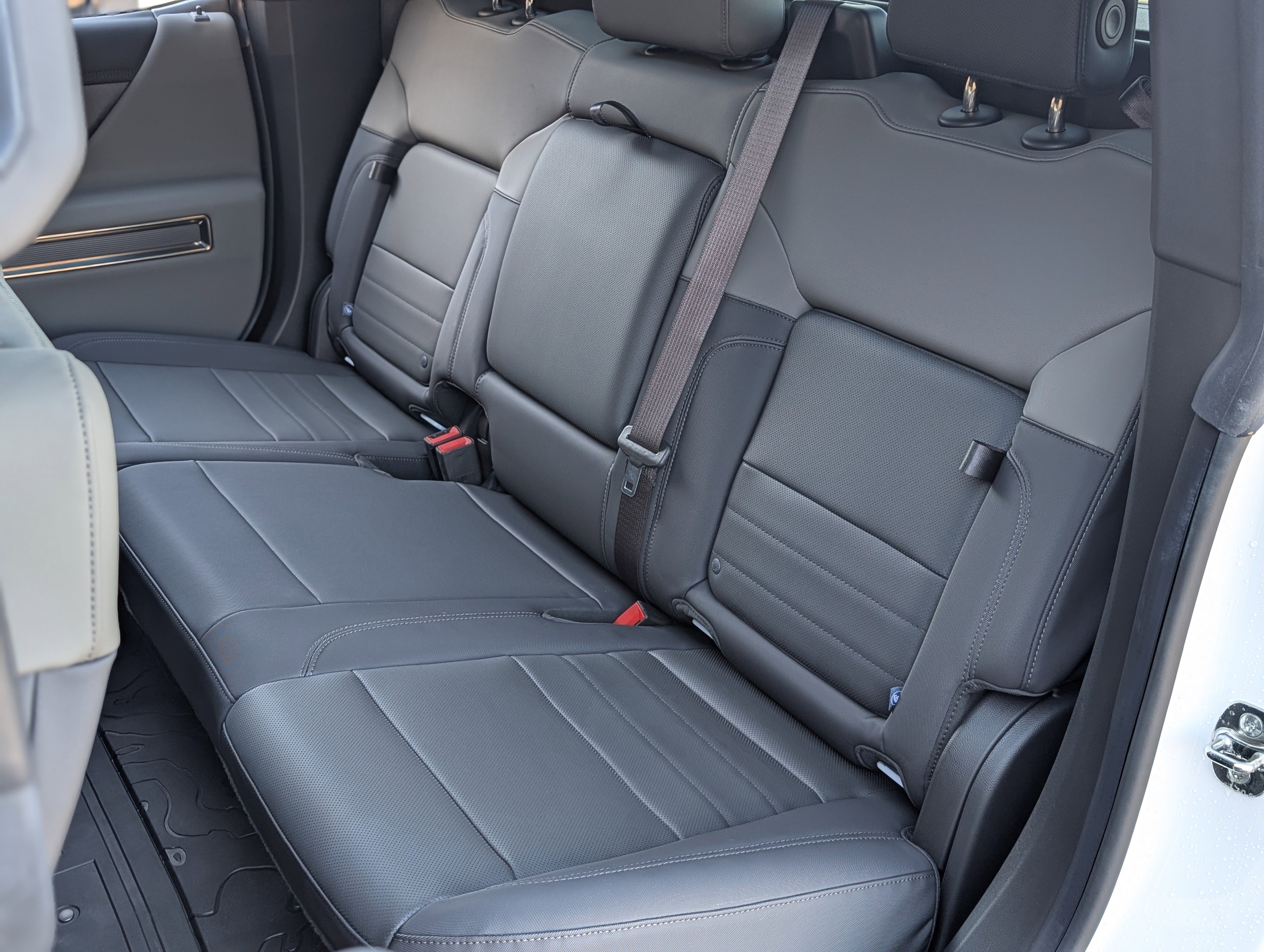 Used 2024 GMC Hummer EV 2X image 18