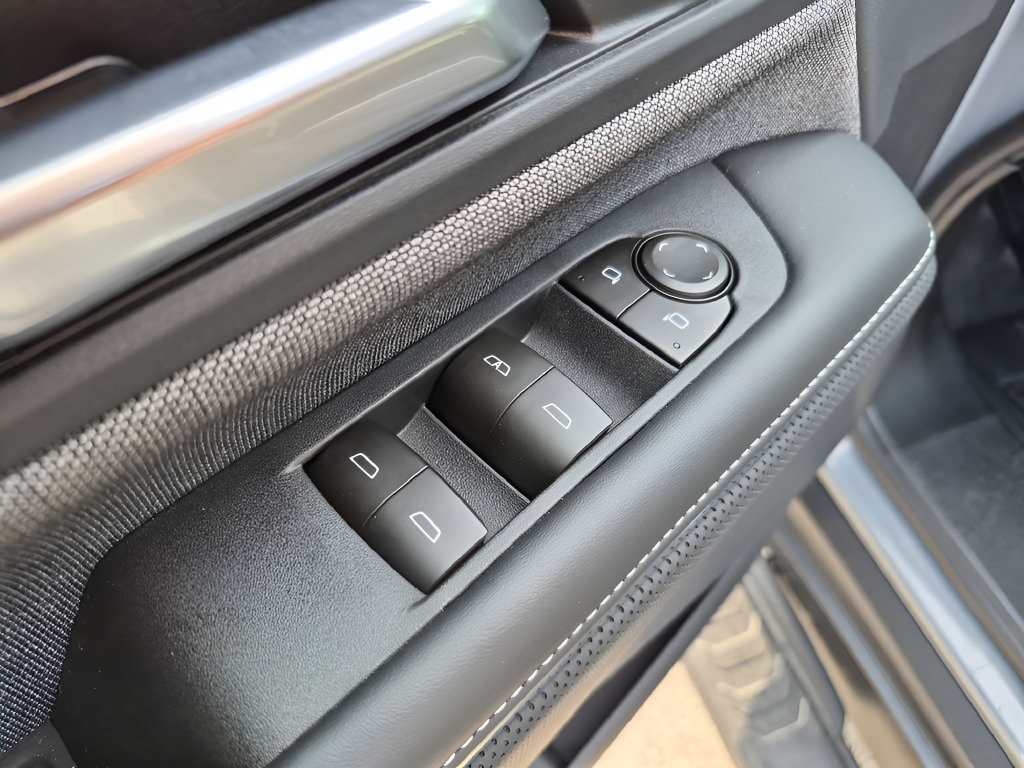 New 2026 GMC Sierra EV Elevation AWD/4WD image 16