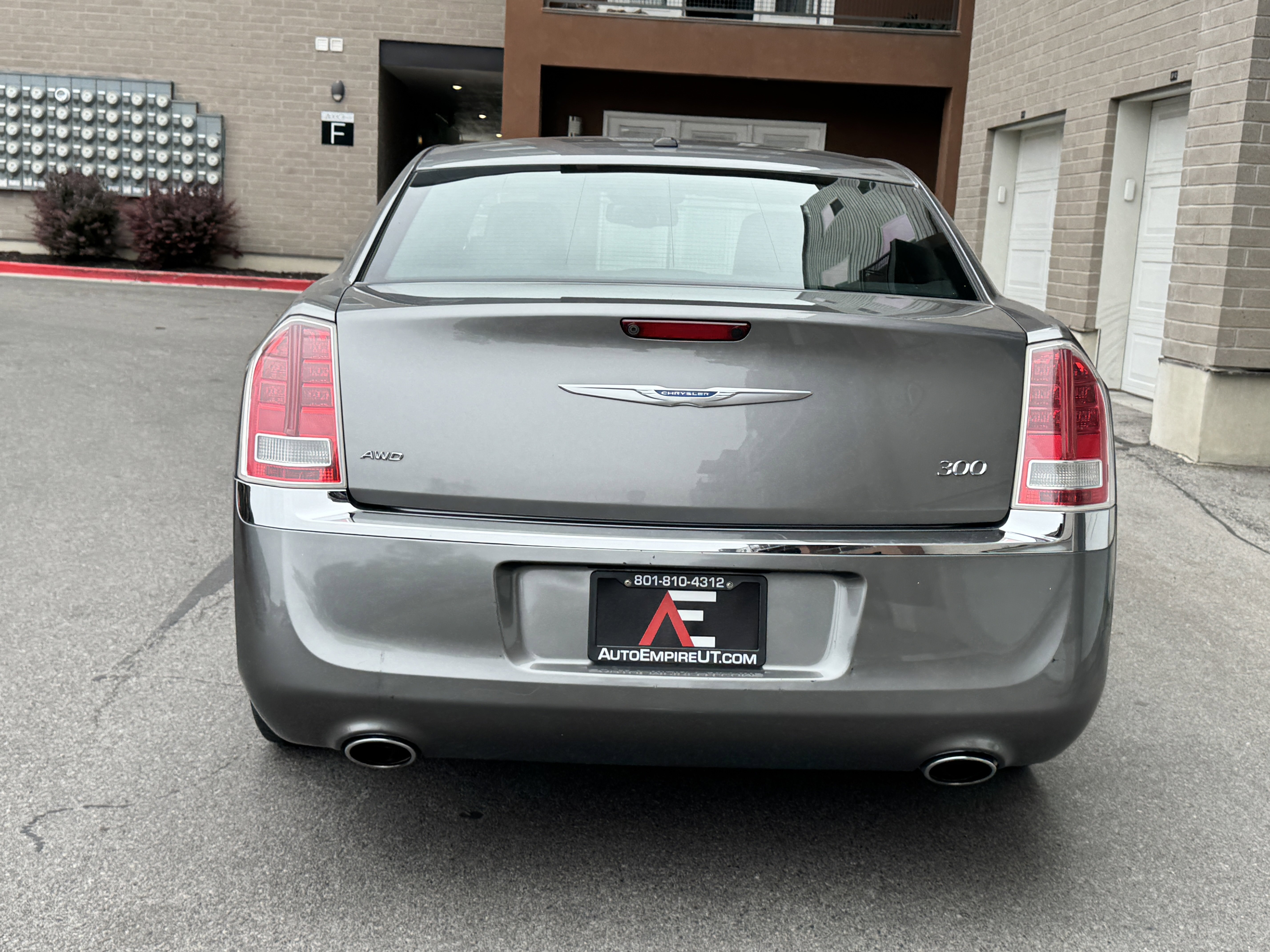 Used 2012 Chrysler 300 Limited AWD/4WD image 4