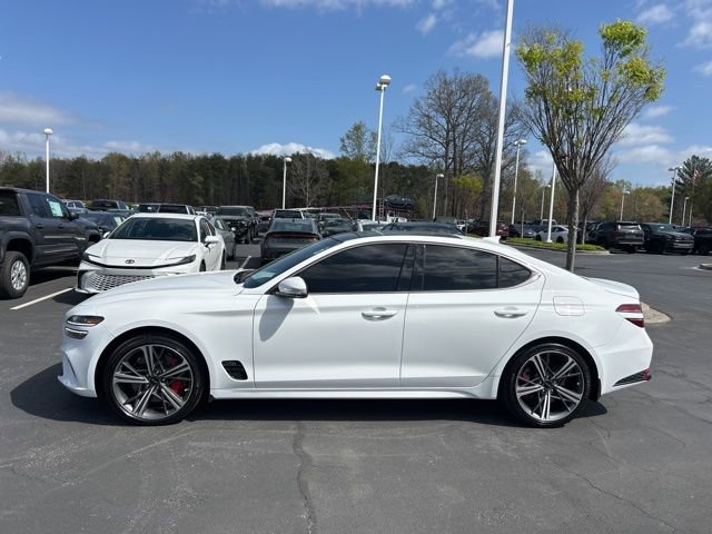Used 2024 Genesis G70 2.5T w/ Sport Prestige Package image 8
