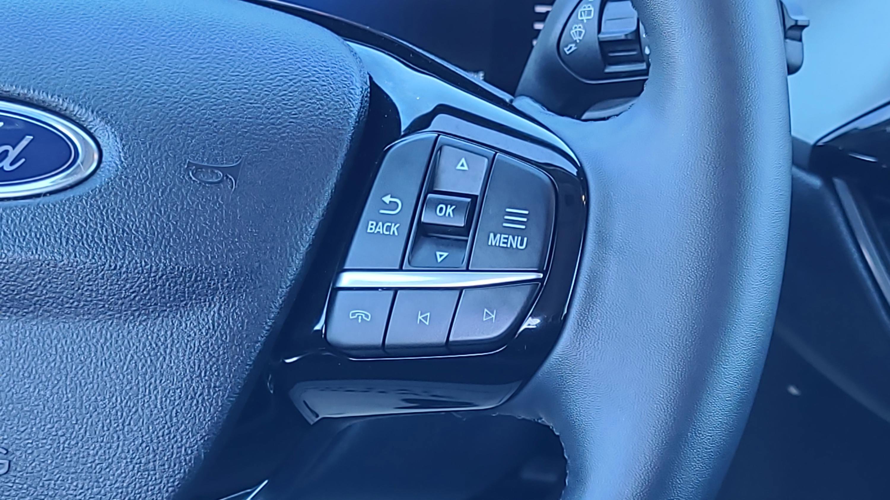 Certified 2024 Ford Escape Active AWD/4WD image 13