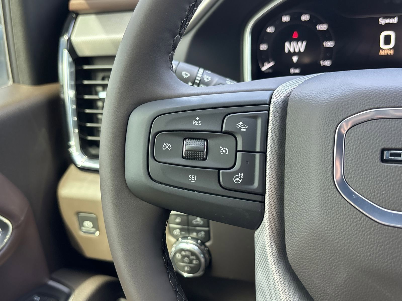 New 2026 GMC Sierra 2500 Denali w/ Denali Reserve Package image 22