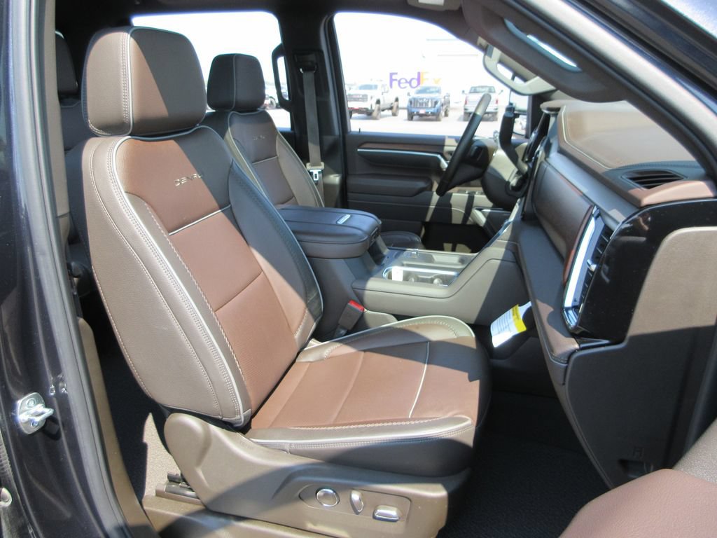 Certified 2025 GMC Sierra 2500 Denali w/ Denali Reserve Package AWD/4WD image 26