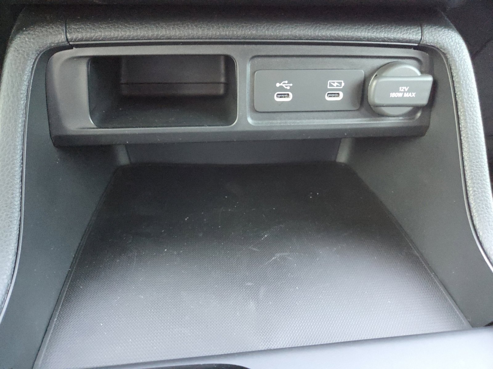 New 2026 Honda Pilot Sport image 9