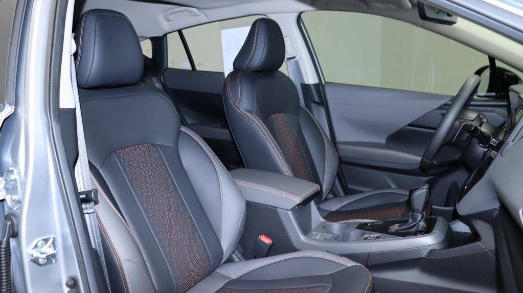 Used 2025 Subaru Crosstrek 2.5i Limited w/ Crosstrek Mirror Package image 21