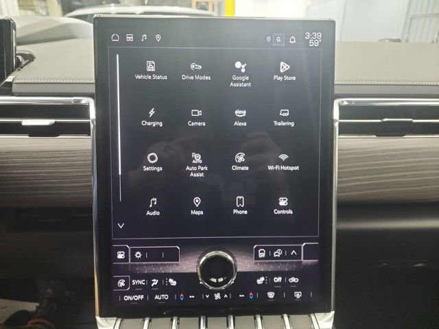 New 2025 GMC Sierra EV Denali image 17