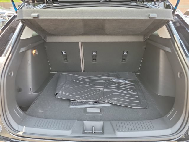Used 2025 Chevrolet Trax ACTIV w/ Sunroof Package FWD image 6