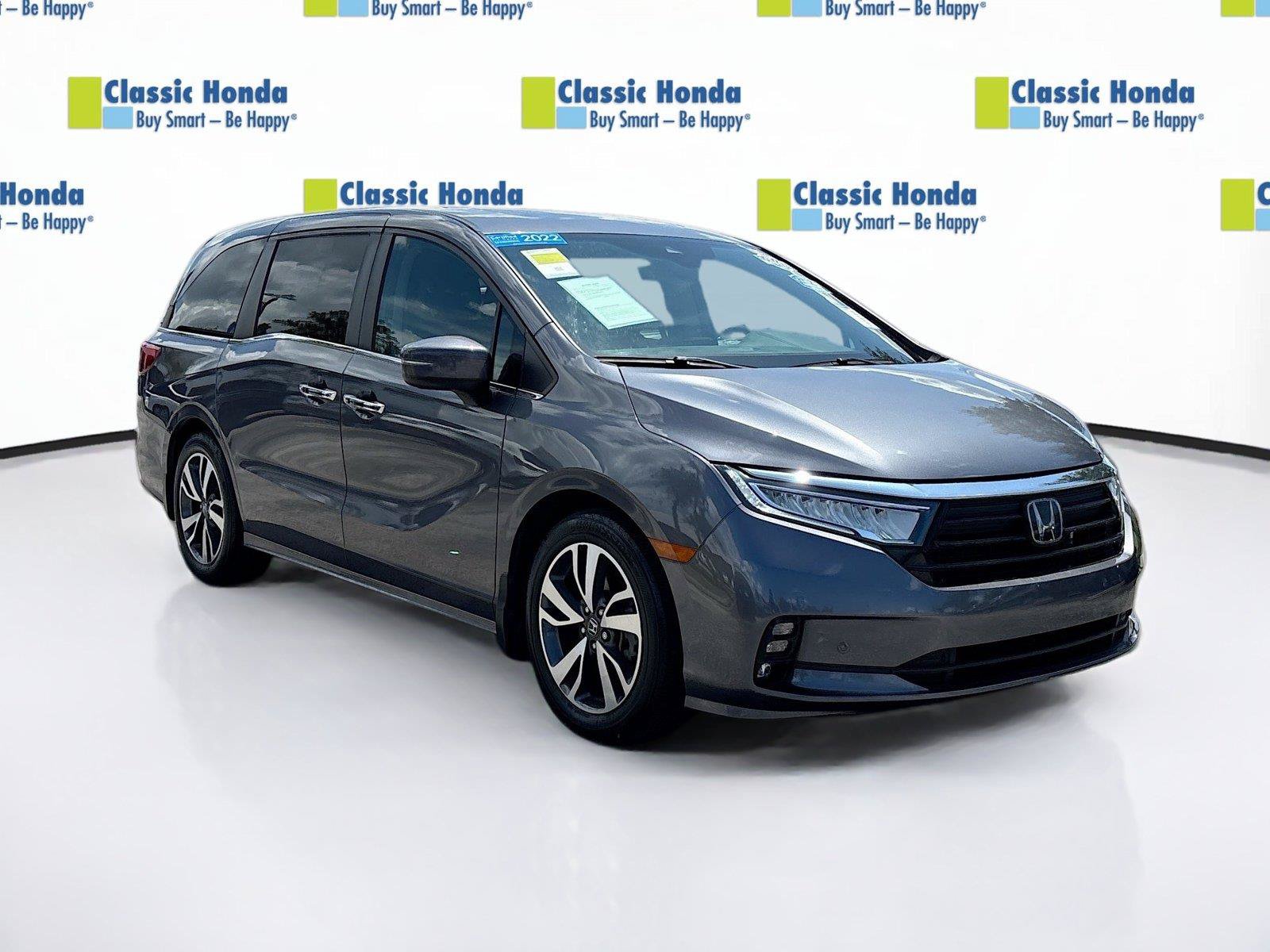 Certified 2022 Honda Odyssey Touring image 1