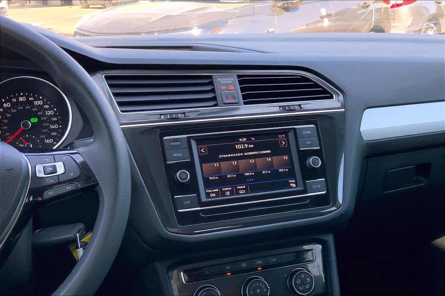 Used 2018 Volkswagen Tiguan S FWD image 6