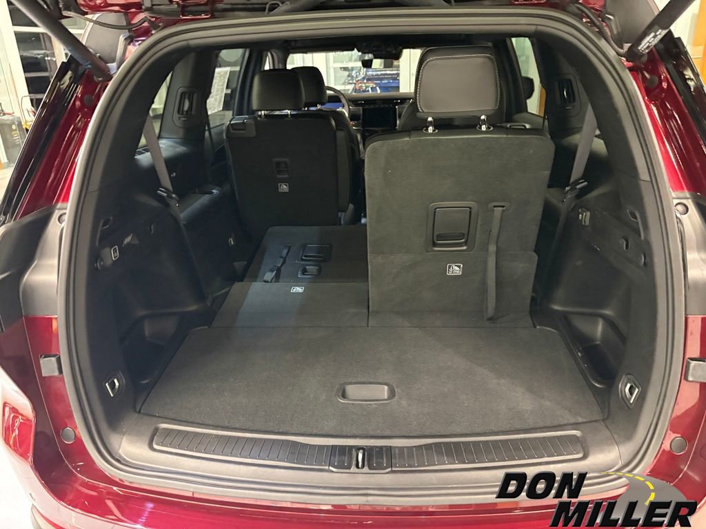 New 2025 Jeep Grand Cherokee L Laredo image 23