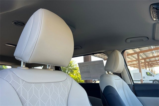 New 2026 Kia Carnival EX image 20
