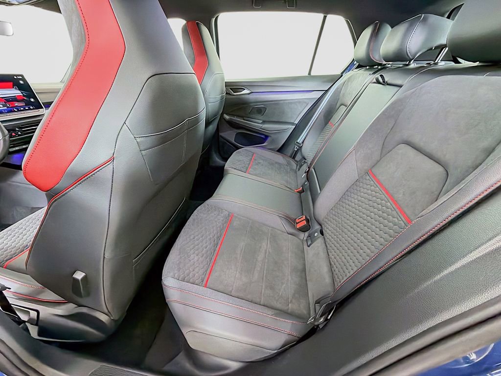 Used 2025 Volkswagen GTI SE image 24