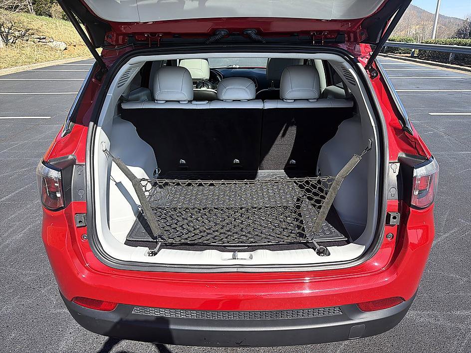 Used 2019 Jeep Compass Latitude w/ Popular Equipment Group image 22