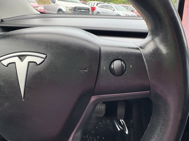 Used 2018 Tesla Model 3 Mid Range RWD image 16