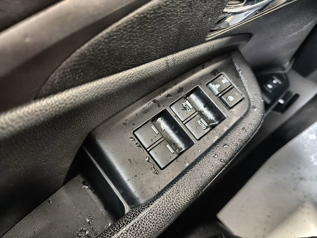 Used 2018 Honda Pilot EX-L image 18