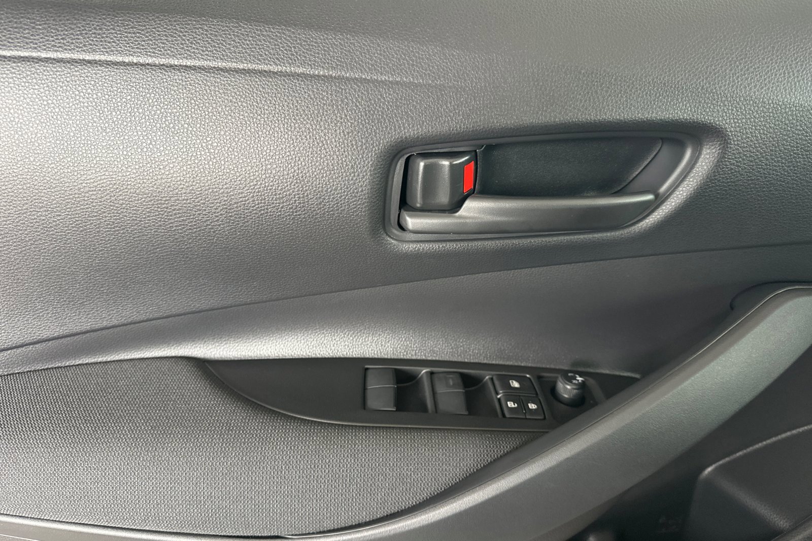 New 2026 Toyota Corolla LE image 11