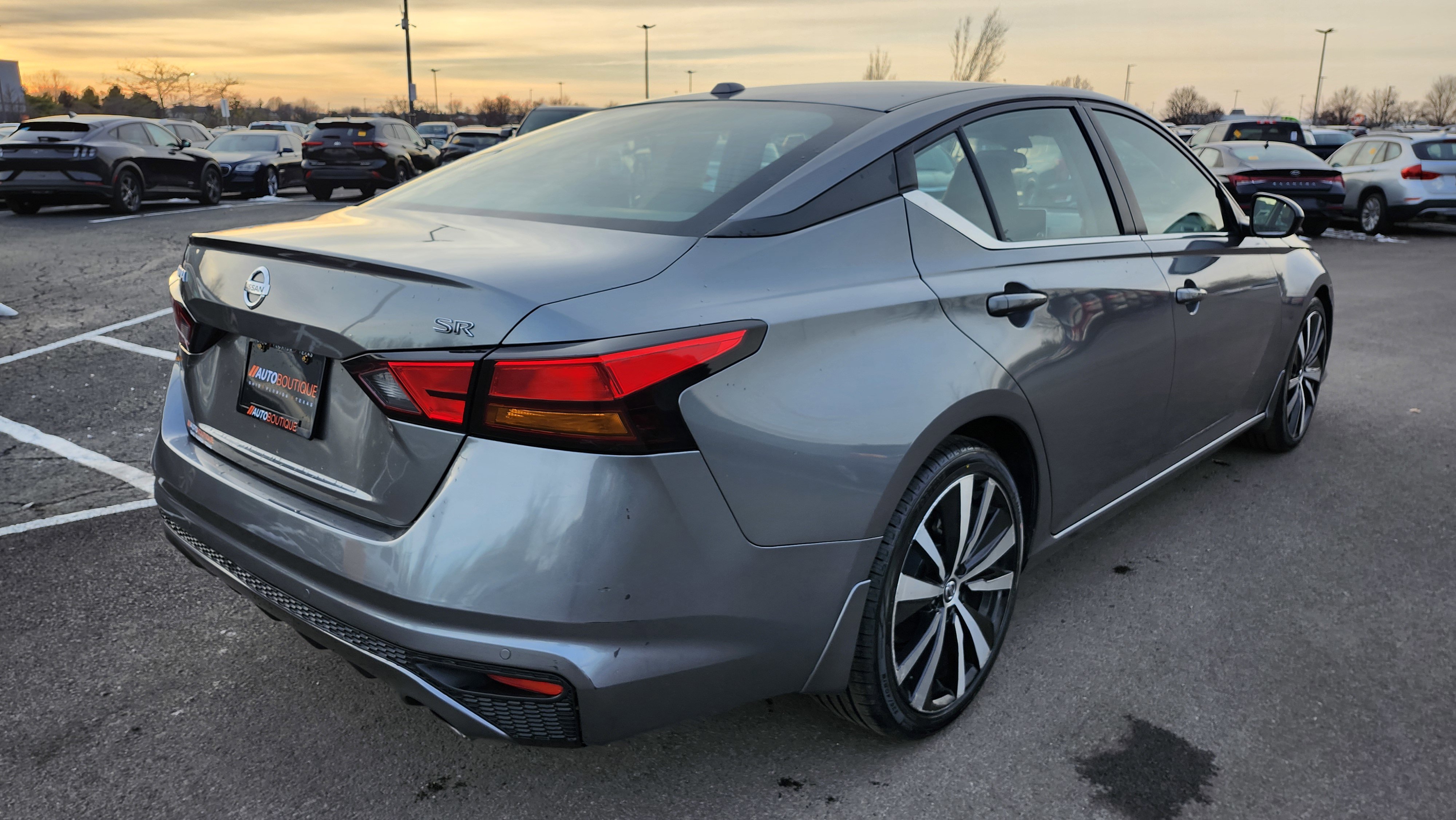 Used 2022 Nissan Altima 2.5 SR image 16