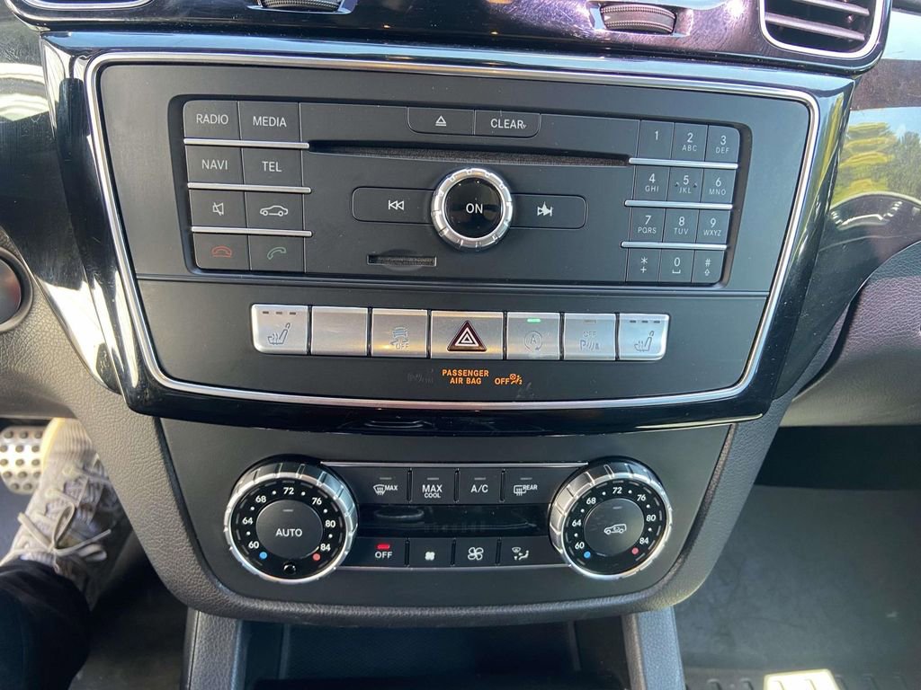 Used 2018 Mercedes-Benz GLE 43 AMG 4MATIC Coupe w/ Parking Assist Package image 28