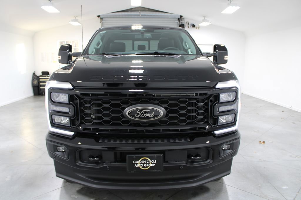 New 2026 Ford F250 Lariat w/ Black Appearance Package image 2