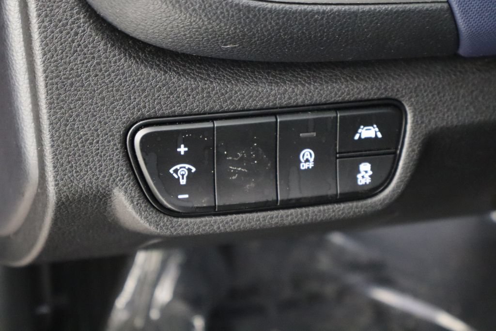 Used 2023 Kia Seltos S AWD/4WD image 22