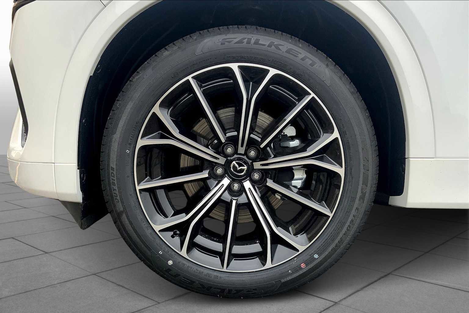 New 2025 MAZDA CX-70 3.3 Turbo S w/ Premium Plus image 17