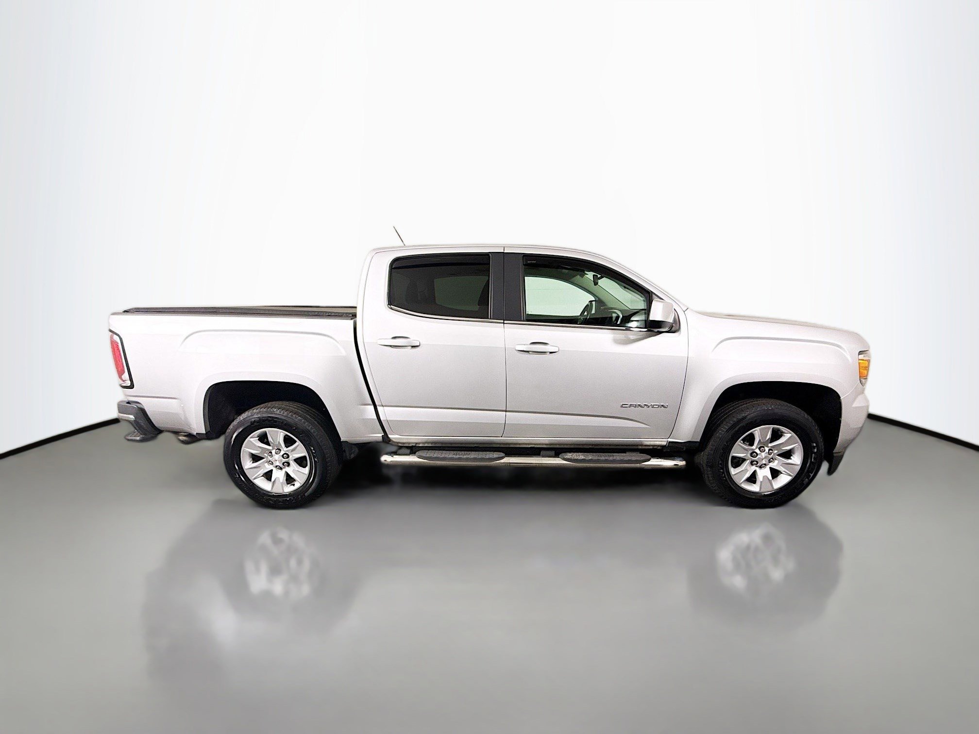 Used 2018 GMC Canyon SLE w/ Trailering Package image 11