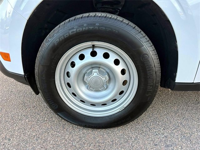 Used 2025 Ford Maverick XL image 6