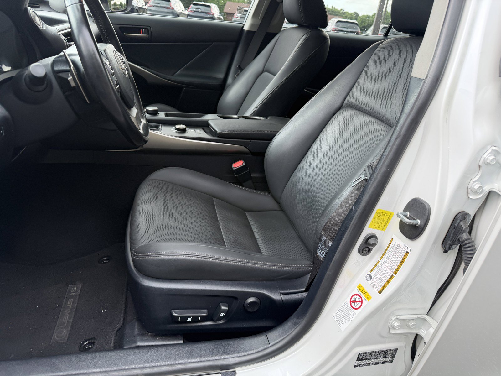 Used 2017 Lexus IS 300 AWD w/ Premium Package image 15
