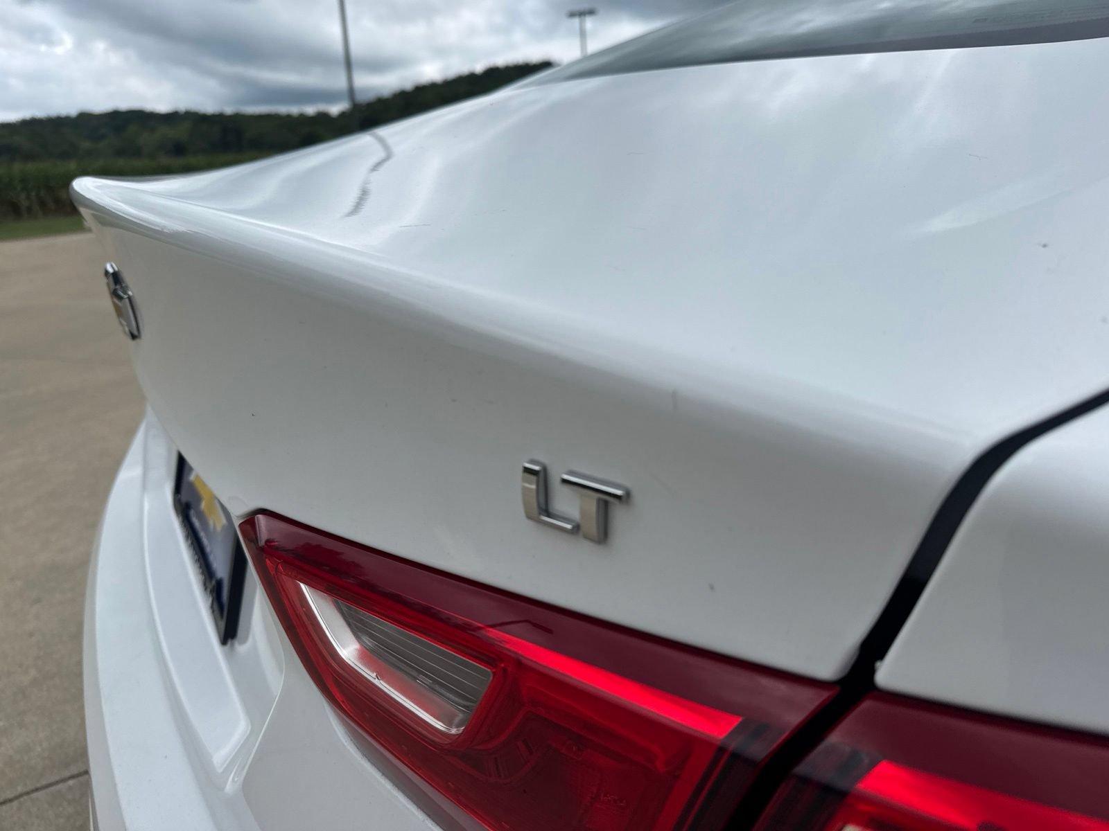 Used 2025 Chevrolet Malibu LT FWD image 10
