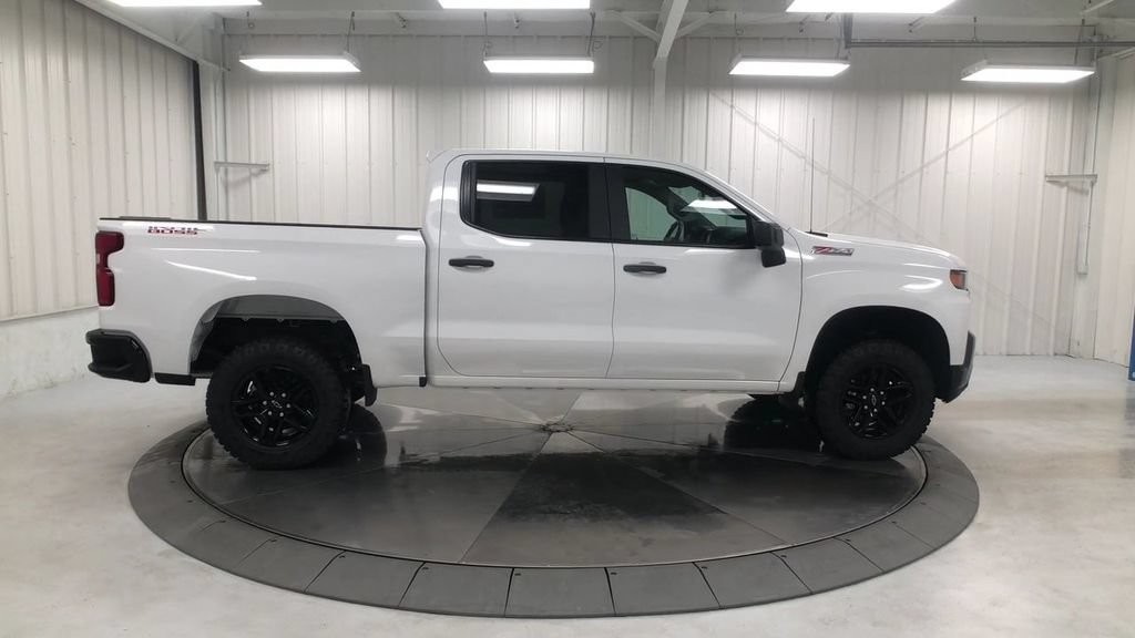 Used 2019 Chevrolet Silverado 1500 Custom Trail Boss w/ Infotainment Package AWD/4WD image 9