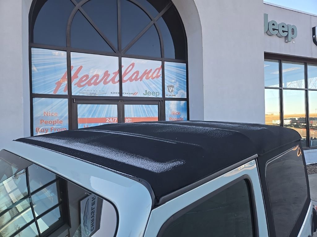 Used 2024 Jeep Wrangler Sport S image 19