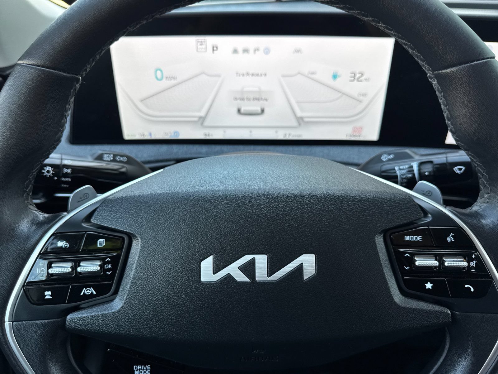 Certified 2024 Kia EV6 Wind AWD/4WD image 23