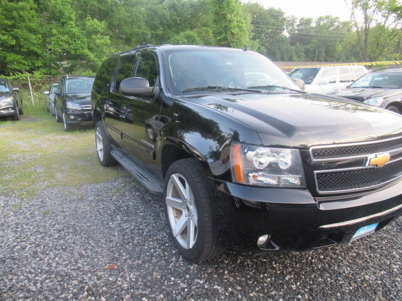 Used 2013 Chevrolet Suburban LT AWD/4WD image 3