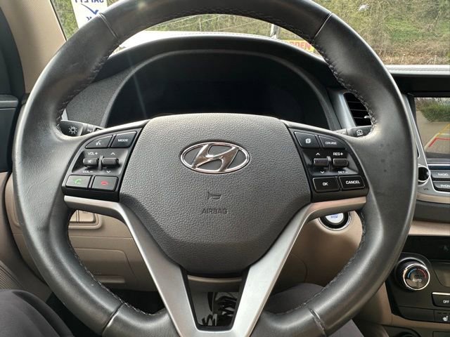 Used 2016 Hyundai Tucson Limited image 15
