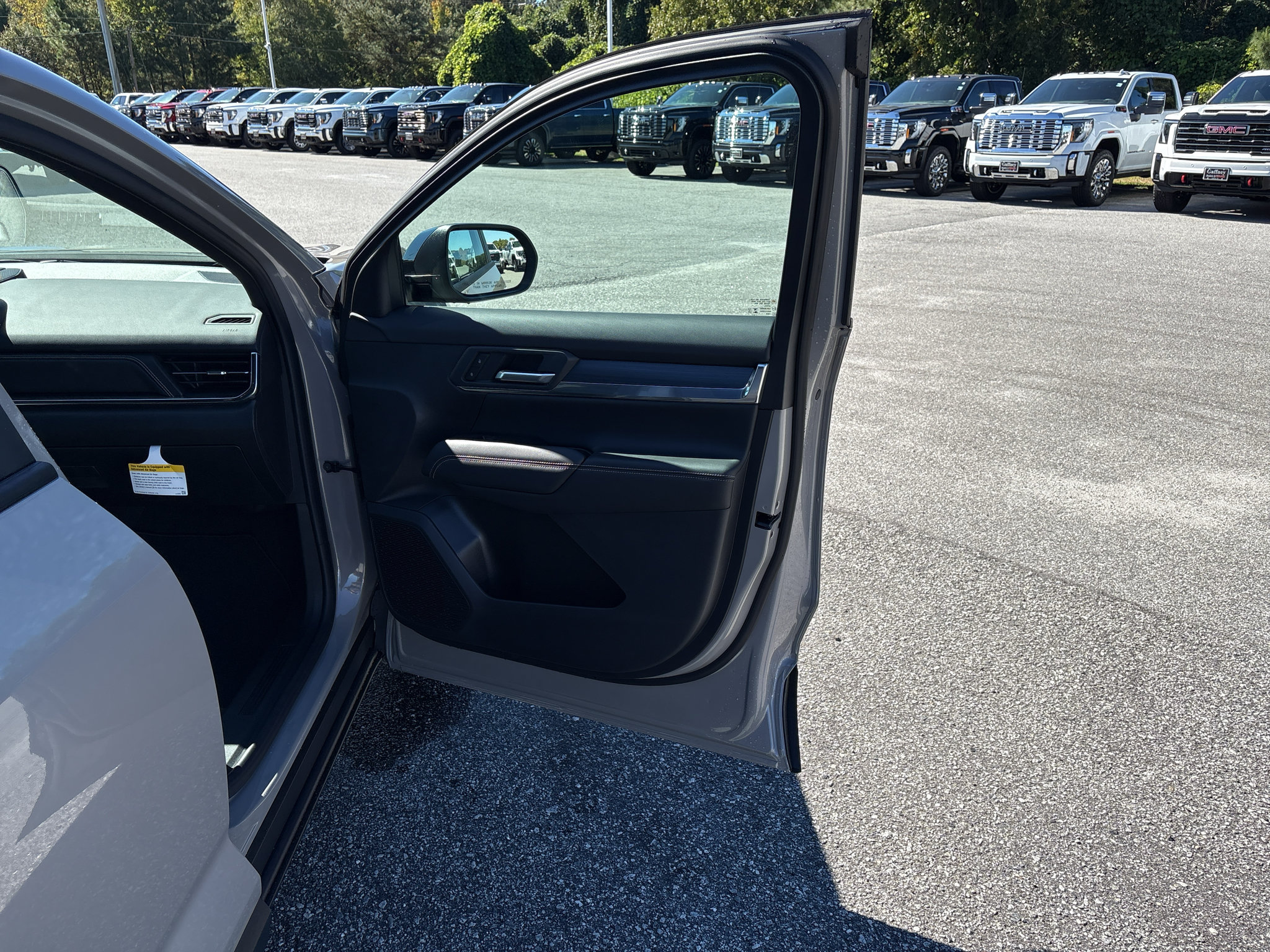 New 2027 GMC Terrain Elevation AWD/4WD image 24