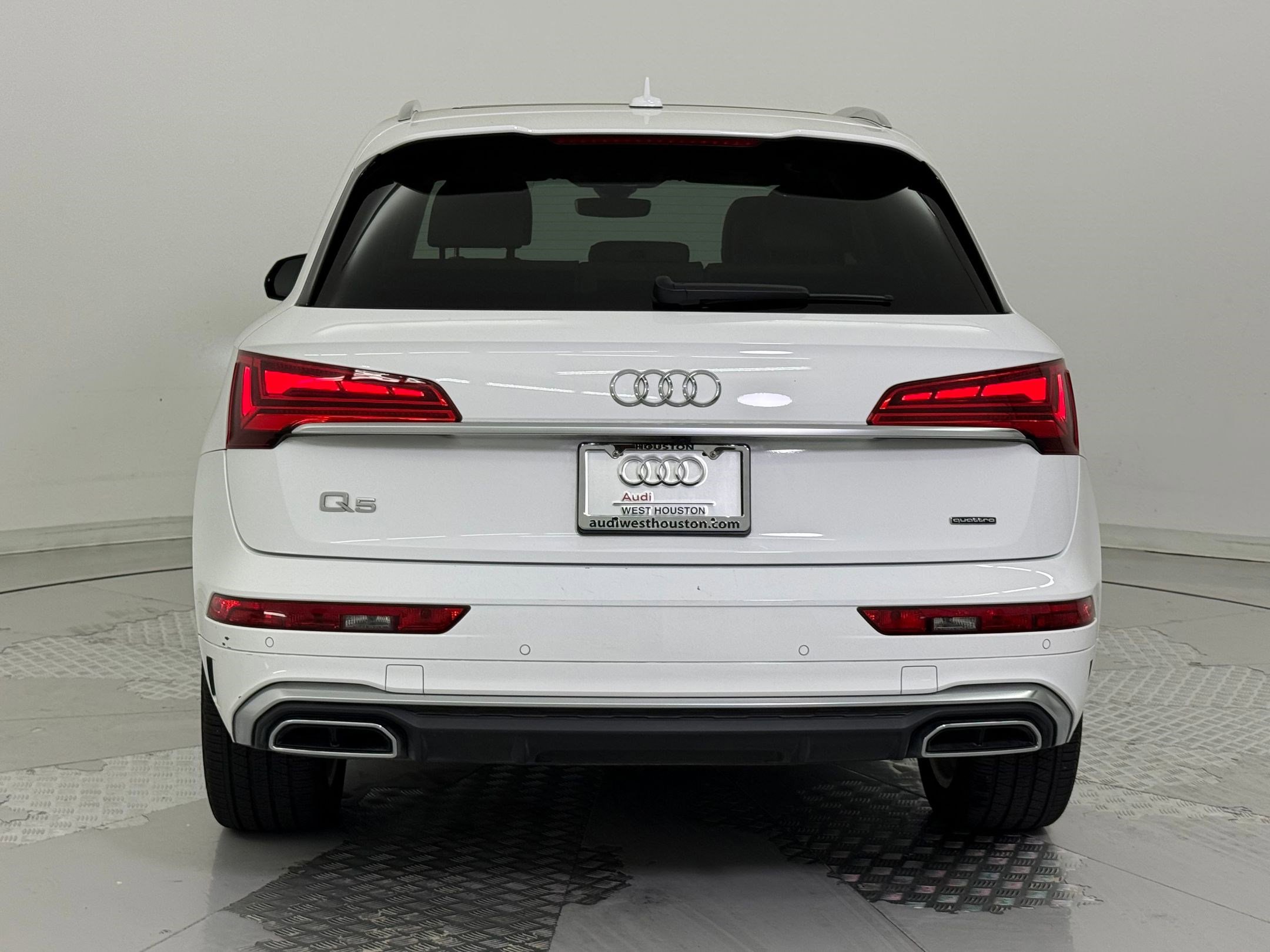 Used 2022 Audi Q5 2.0T Premium Plus w/ Premium Plus Package image 10