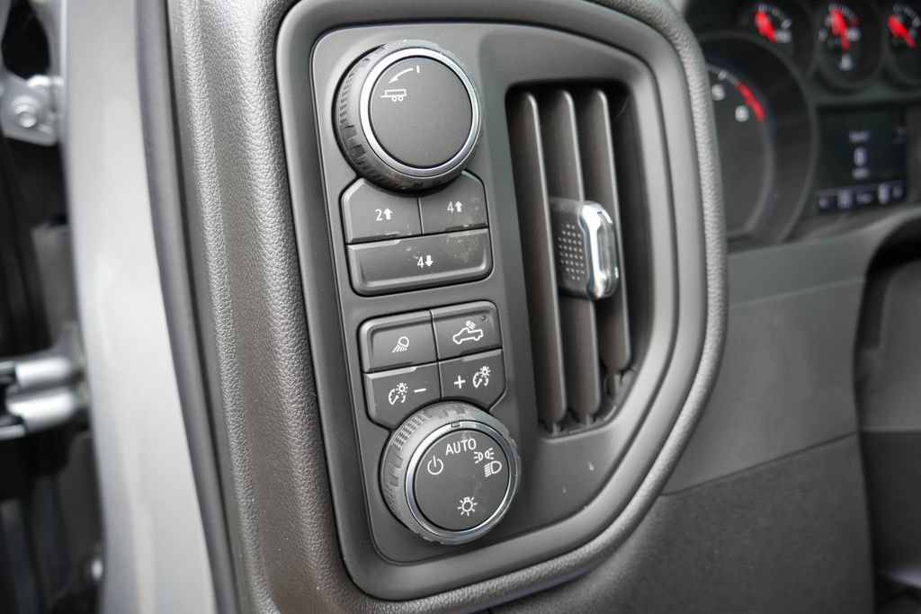 New 2026 Chevrolet Silverado 2500 W/T AWD/4WD image 11