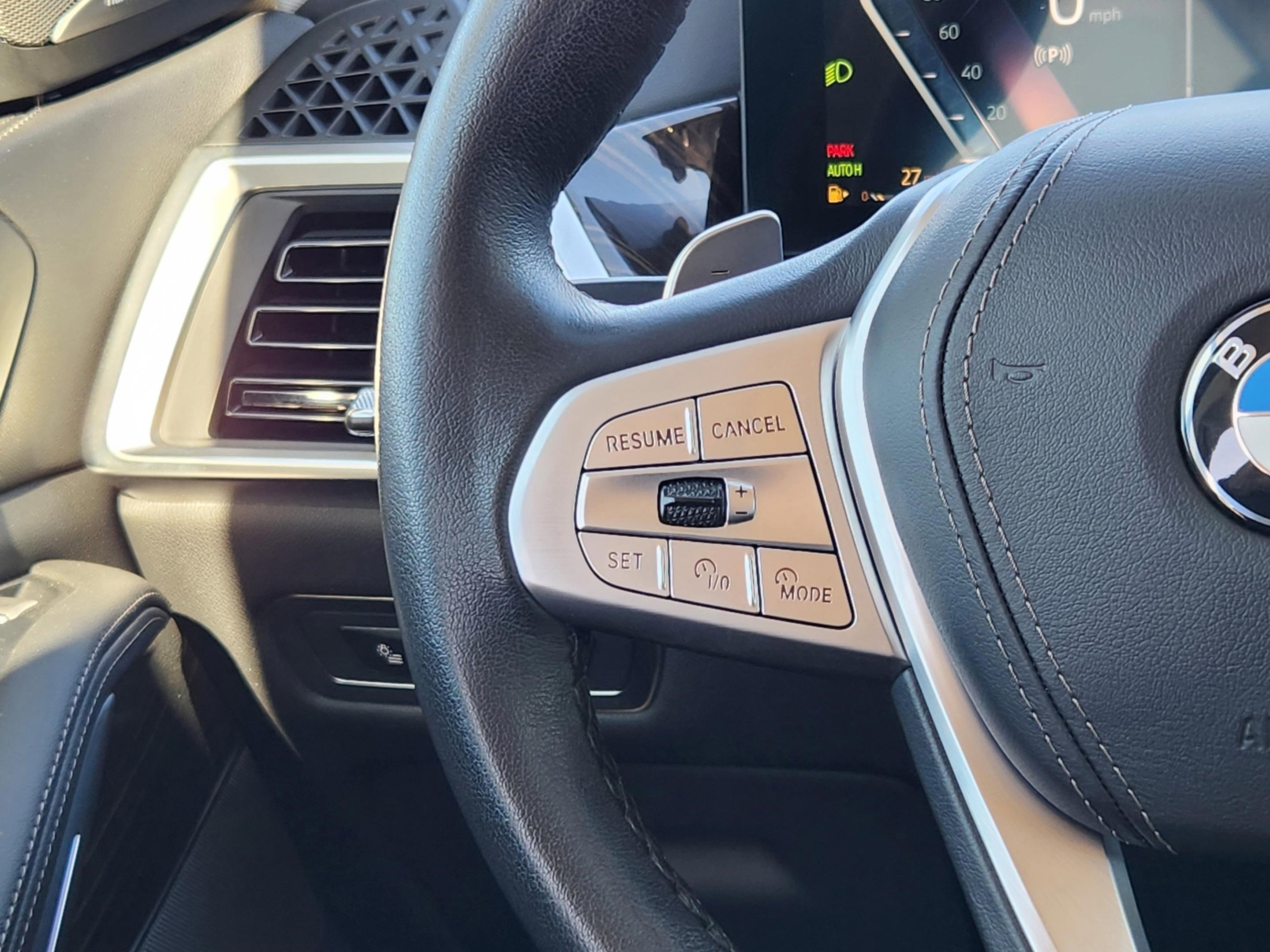 Used 2024 BMW X7 xDrive40i w/ Premium Package image 23