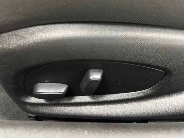 Used 2019 Chevrolet Camaro LT RWD image 16