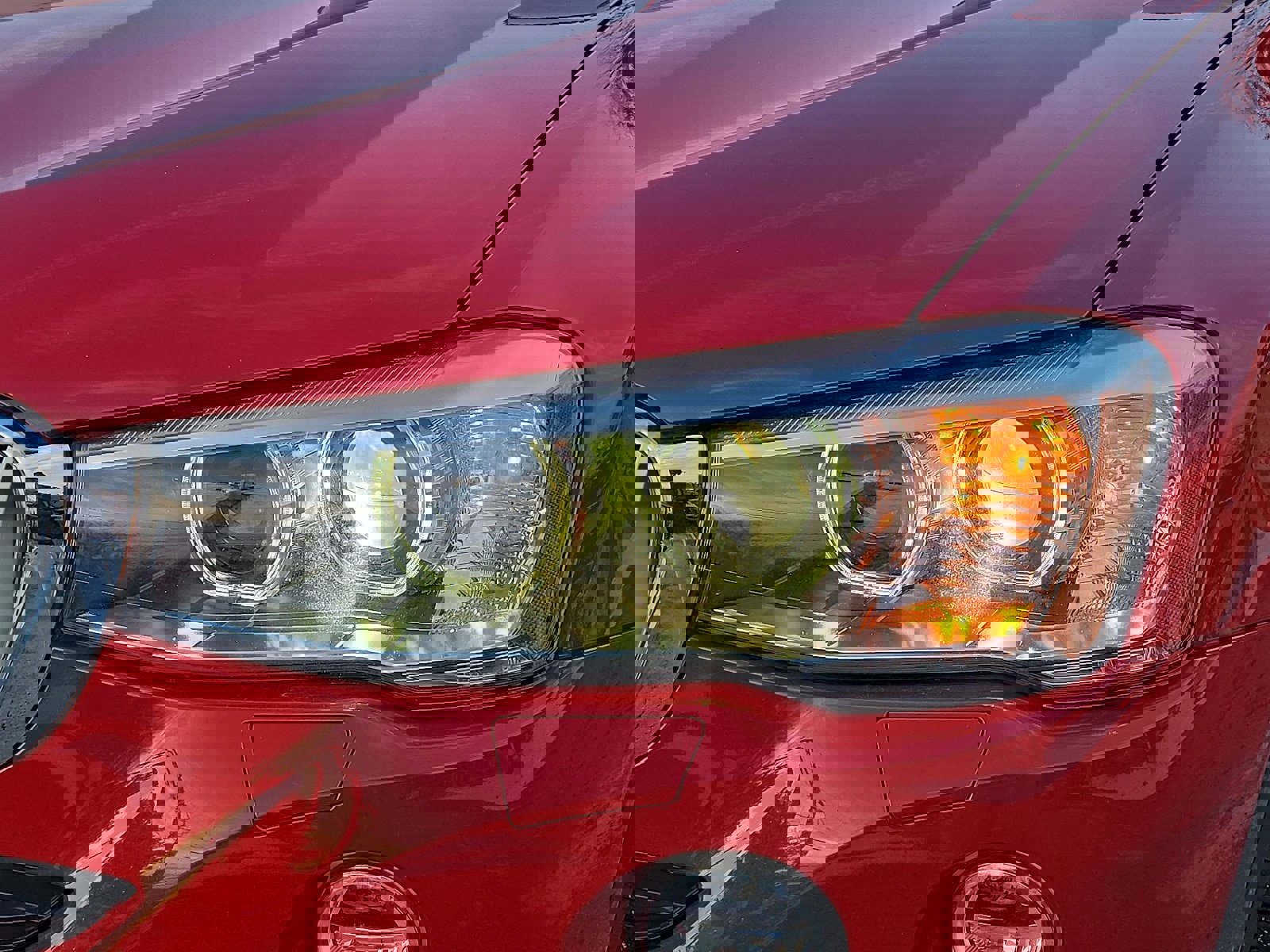 Used 2018 BMW X4 xDrive28i image 9